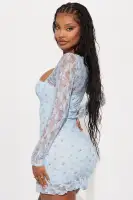 Elegant Lace Floral Mini Dress with Sweetheart Neckline & Long Sheer Sleeves – Butter Yellow or Blue(Blue,XS)