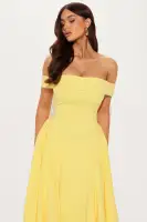 Elegant Off-Shoulder Pleated Midi Dress with Back Zipper – Yellow & Plum Options(Yellow,XS)