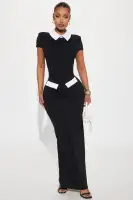 Elegant Ponte Maxi Dress with Contrast Collar & Cap Sleeves – Black/White
