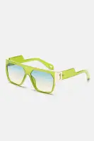 Square Frame Plastic Standard Lens Imported Sunglasses (Black & White)(Green,OS)