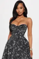 Elegant Strapless Midi Dress with Sweetheart Neckline & Corset Waist - White/Blue or Black/White(Black/White,XS)
