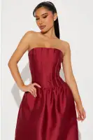 Elegant Marsala & Pink A-Line Gown – Sleeveless with Pleated Back & Zipper Closure(Marsala,XS)