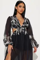 Elegant Black Chiffon Maxi Dress with Balloon Sleeves & Cut-Out Details(Black/combo,XS)