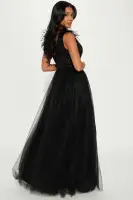 Elegant Black Tulle Gown with Feather Shoulder & V-Neckline – Sleeveless & Lined(Black,XS)