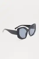 Novelty Plastic Frame Standard Lens Imported Sunglasses(Black,OS)