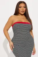 Elegant Strapless Striped Maxi Dress with Contrast Trim & Ruched Sides - Black/White(Black/White,S)