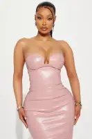 Elegant Mauve Faux Leather Midi Dress – Strapless Sweetheart Neckline with Padded Bra Cups & Back Slit(Mauve,XS)