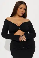 Elegant Black Off-Shoulder Maxi Dress with Long Sleeves & Cut-Out Hardware Detail – Stretchy Polyester Blend(Black,XS)