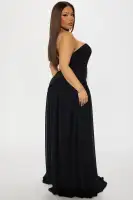 Elegant Strapless Chiffon Gown with Asymmetrical Hem & Pleated Detail – Black & Orange(Black,XS)