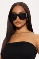 Imported Round Standard Plastic Lens Sunglasses