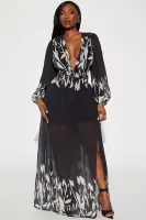 Elegant Black Chiffon Maxi Dress with Balloon Sleeves & Cut-Out Details(Black/combo,XS)