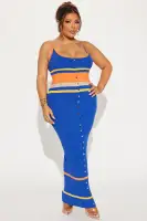 Elegant Blue Maxi Dress with Scoop Neck & Decorative Buttons – Stretchy Viscose & Nylon Blend(Blue/combo,1X)