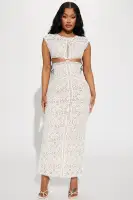 Elegant White Lace Maxi Dress with Front Cut Outs & Hidden Back Zipper – 65% Cotton