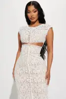 Elegant White Lace Maxi Dress with Front Cut Outs & Hidden Back Zipper – 65% Cotton(White,XS)