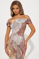 Off-Shoulder Slinky Midi Dress – Stretch Fit, Brown/Combo, Short Sleeves(Brown/combo,XS)