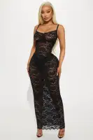Elegant Black Lace Maxi Dress with Spaghetti Straps & V-Neck – Stretchy & Lined for Comfort