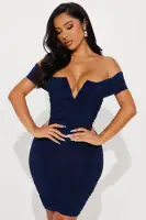 Off-Shoulder Mini Dress with V-Wire & Ruched Back – Tan & Navy – Stretchy & Flirty (33 Length)