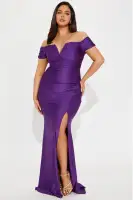 Elegant Off-Shoulder V-Wire Gown with High Slit & Ruched Detail – Black & Purple(Purple,XS)