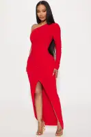 Elegant Ruched One-Shoulder Maxi Dress with Long Sleeves & Side Slit - Available in Yellow & Red(Red,XS)