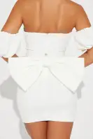 Elegant Off-Shoulder Crepe Mini Dress with Corset Waist & Removable Bow Belt(White,XS)