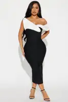 Elegant One-Shoulder Bandage Midi Dress with Adjustable Strap & Side Slit – Black/White