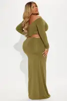 Elegant V-Neck Maxi Dress with Long Sleeves & Cut-Out Detail – Black & Olive(Olive,XS)
