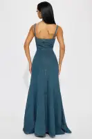 Chic Denim Maxi Dress with Sweetheart Neckline & Adjustable Straps – Mermaid Fit & Button Pockets – 100% Cotton(MEDIUM Wash,XS)