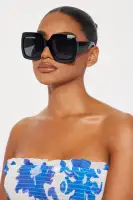 Black Square Plastic Oversized Frame(Black,OS)