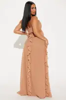 Elegant Mocha Chiffon Maxi Dress with 3D Flower Applique & Exposed Back Zipper(Mocha,XS)