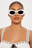 Round Plastic Eyewear with Black and White Options and Standard Lenses(White,OS)