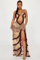 Elegant Yellow Maxi Dress with V-Neck & High Slit – Adjustable Spaghetti Straps & Ruffle Trim