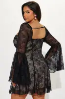 Elegant Black Lace Mini Dress with Long Bell Sleeves & Sweetheart Neckline - Padded Bra & Hidden Zipper(Black/combo,XS)