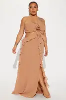 Elegant Mocha Chiffon Maxi Dress with 3D Flower Applique & Exposed Back Zipper(Mocha,XS)