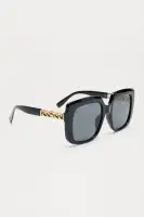 Black Square Plastic Frame Sunglasses with Chain Temple Detail, Standard Lens(Black,OS)