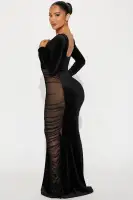Elegant Black Velvet Maxi Dress with Square Neckline & Mesh Cut-Outs(Black,XS)