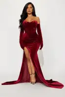 Elegant Velvet Strapless Corset Gown with High Slit & Train – Available in Hunter and Wine