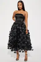 Elegant Strapless Tulle Midi Dress with 3D Flower Skirt & Elastic Waistband