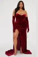 Elegant Velvet Strapless Corset Gown with High Slit & Train – Available in Hunter and Wine(Wine,XS)