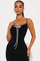 Elegant Black Lace Trim Midi Dress with V-Neck & Spaghetti Straps – Bow Detail & Side Slit(Black,XS)