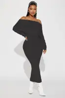 Elegant Off-Shoulder Sweater Maxi Dress with Ruched Detail - Green, Charcoal, Cream