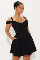 Sexy Black Cold Shoulder Mini Dress - V-Neck, Stretchy & Flirty(Black,XS)