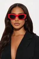 Cat Eye Plastic Sunglasses with Gold Temple Design - Red