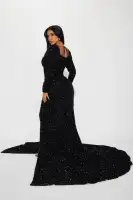 Elegant Black Sequin Gown with Sweetheart Neckline & Long Sleeves – Tie Back & High Slit(Black,XS)