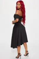 Elegant Black Off-Shoulder Midi Dress with Ruched Detail & Stretch Fit – 44 Length(Black,XS)