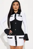 Chic Bandage Mini Dress with Long Bell Sleeves & Hardware Details – Black/White