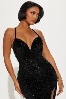 Elegant Velvet Sequin Maxi Dress with Adjustable Straps & High Slit - Available in Multiple Colors(Black,S)