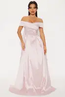 Elegant Mauve Off-Shoulder Maxi Dress with Pockets & A-Line Silhouette