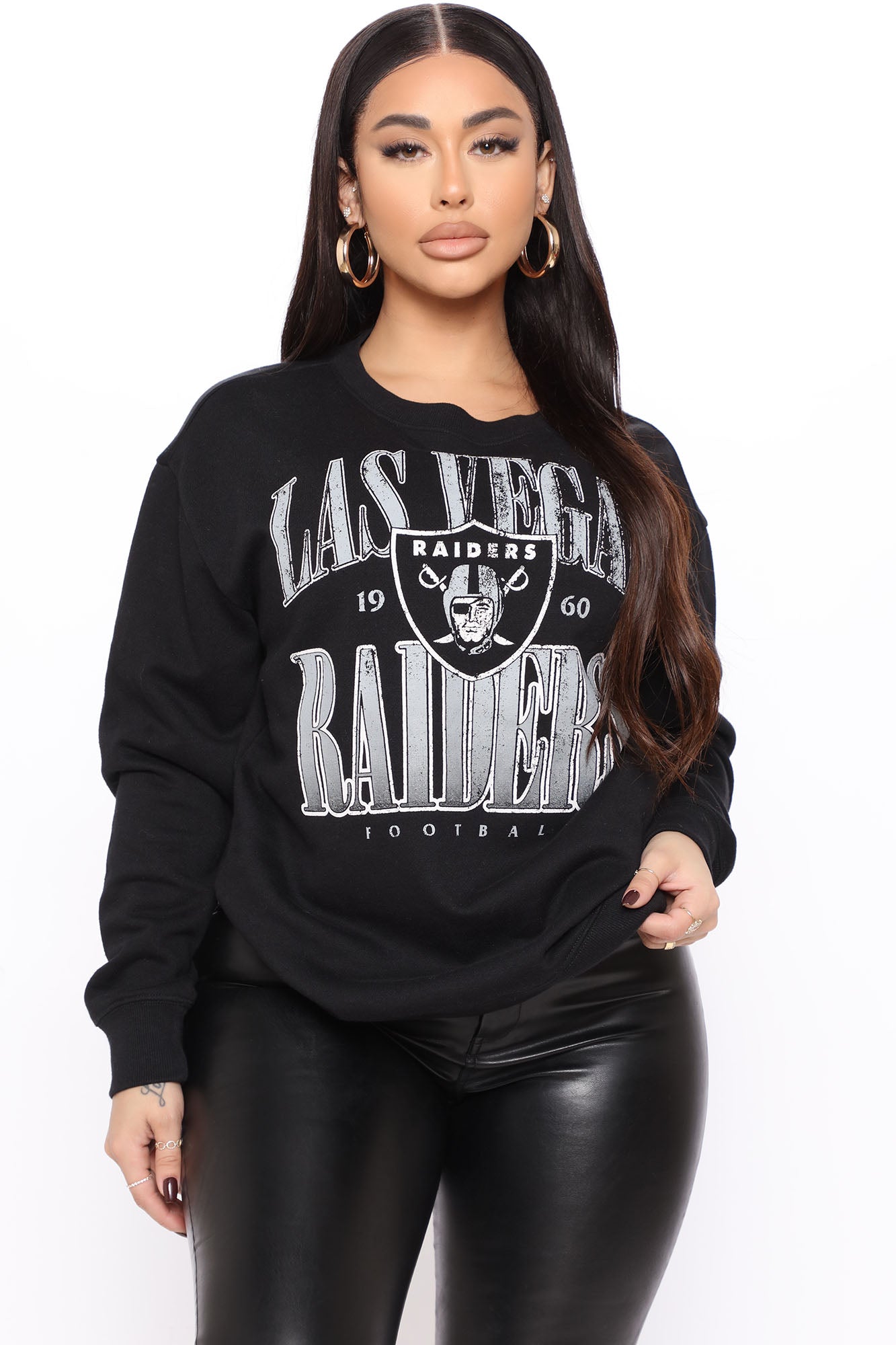 Raiders Logo Crew Neck Pullover Sweatshirt - Black, 60% Cotton 40% Polyester