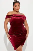 Sexy Burgundy Mini Velvet Dress - Off Shoulder Stretch Fit (92% Polyester 8% Spandex)(Burgundy,XS)