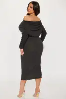 Elegant Off-Shoulder Sweater Maxi Dress with Ruched Detail - Green, Charcoal, Cream(Charcoal,XS)